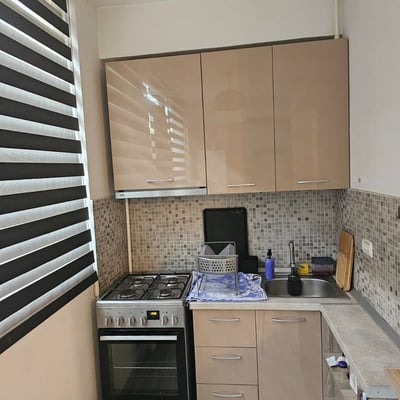 Alquiler de un cómodo apartamento de 2 habitaciones, 45 m², Chiajna, Bucarest, Rumanía